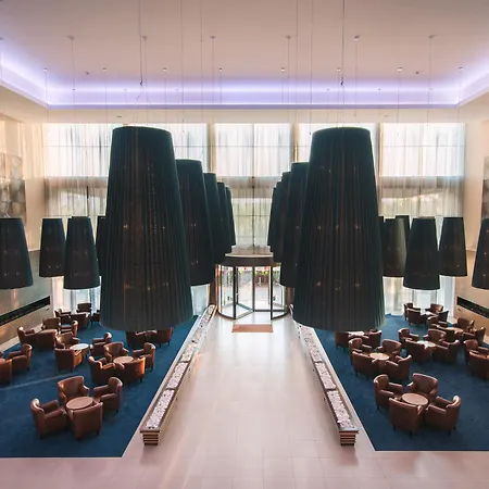 Wine & Books By The Sea, Algarve Ξενοδοχείο 5*