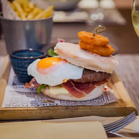 Wine & Books By The Sea, Algarve Ξενοδοχείο