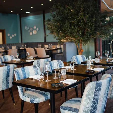 Wine & Books By The Sea, Algarve 5*