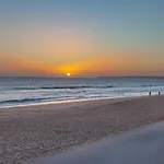 酒店 Wine & Books By The Sea, Algarve 5*