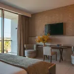 Wine & Books By The Sea, Algarve 酒店 阿尔布费拉