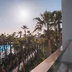 Wine & Books By The Sea, Algarve מלון 5*