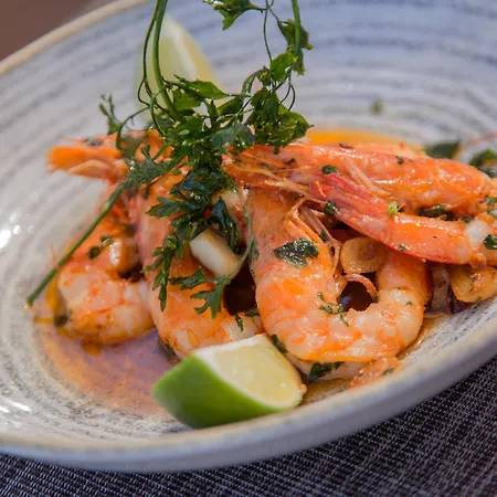 Hotel Wine & Books By The Sea, Algarve