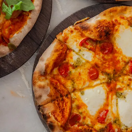 Wine & Books By The Sea, Algarve