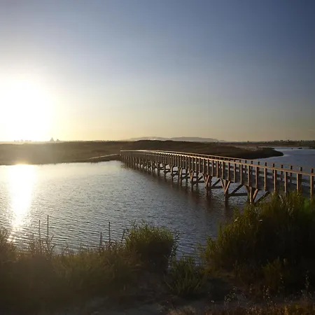 Wine & Books By The Sea, Algarve Hotel Albufeira