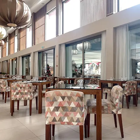 维达马尔阿尔加威酒店-附近可用餐 度假村 阿尔布费拉