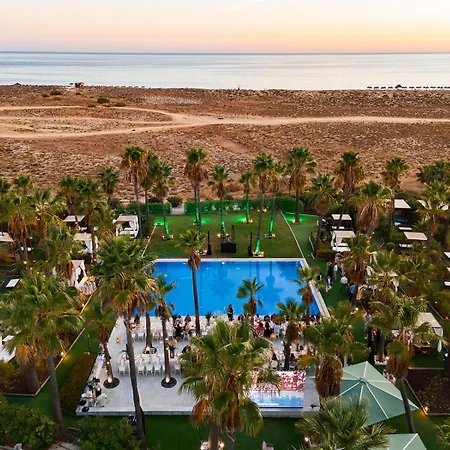 Wine & Books By The Sea, Algarve 5*