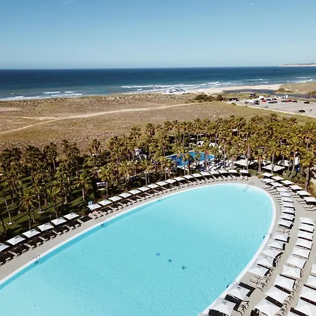 Wine & Books By The Sea, Algarve فندق 5*