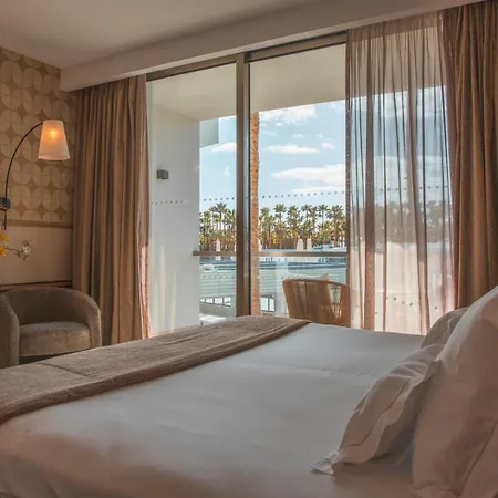 Wine & Books By The Sea, Algarve Hotel Albufeira