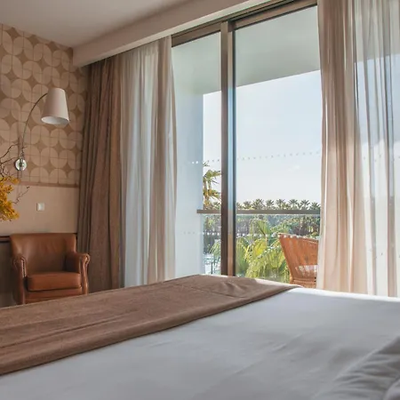 Otel Wine & Books By The Sea, Algarve 5*