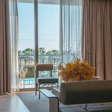 Hotel Wine & Books By The Sea, Algarve