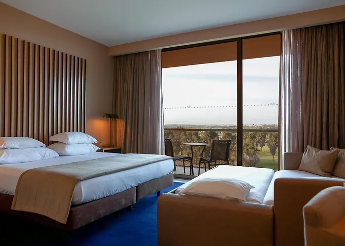 Wine & Books By The Sea, Algarve 5* Albufeira