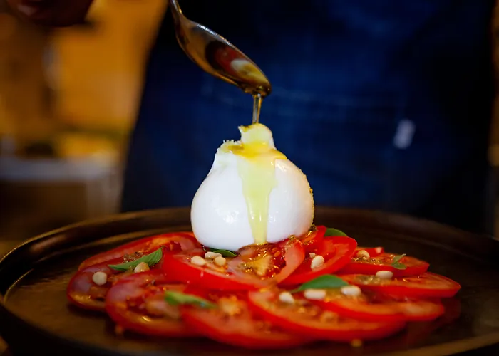 Wine & Books By The Sea, Algarve Hotel