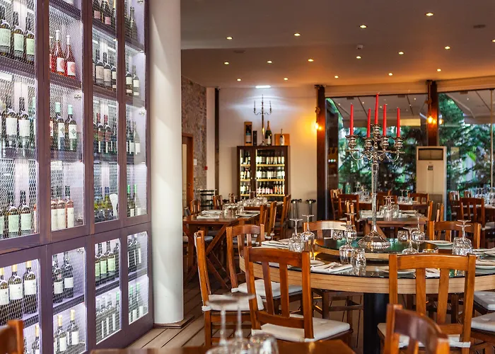 Wine & Books By The Sea, Algarve 5*