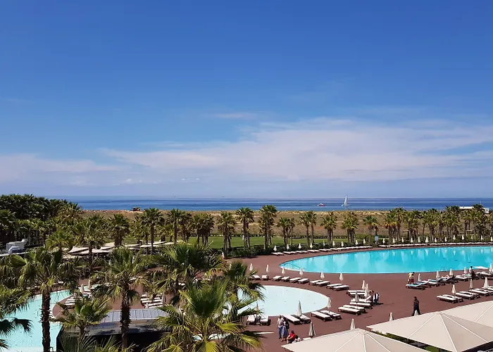 Hotel Wine & Books By The Sea, Algarve 5*