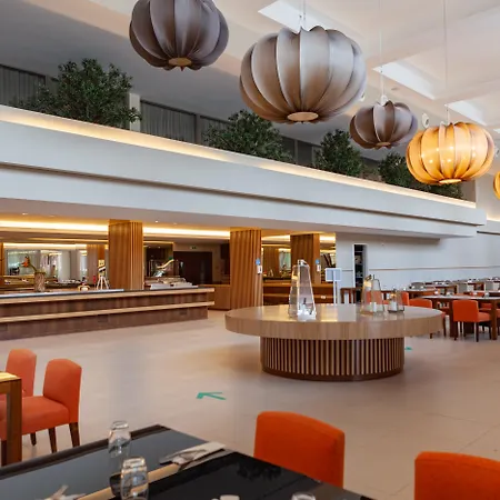 Hotel Wine & Books By The Sea, Algarve Albufeira