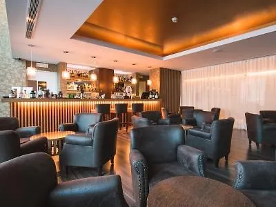 Hotel Wine & Books By The Sea, Algarve