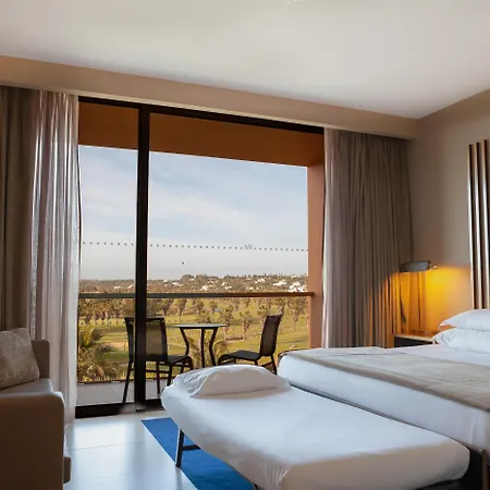 Wine & Books By The Sea, Algarve 5* Albufeira