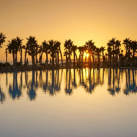 Wine & Books By The Sea, Algarve Hotel 5*