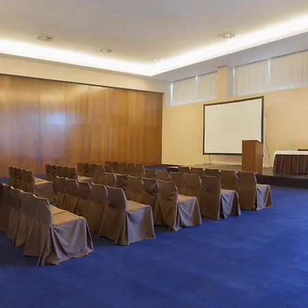 Hotel Wine & Books By The Sea, Algarve Albufeira