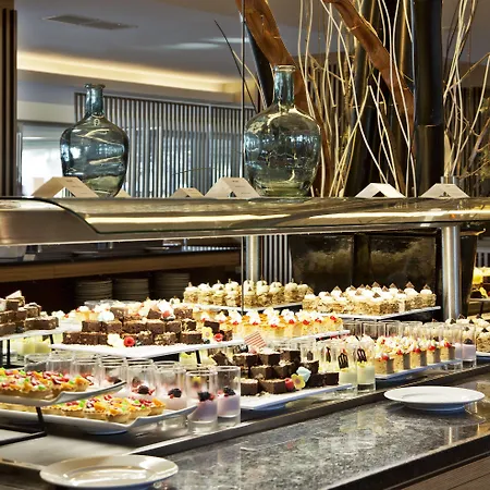 Wine & Books By The Sea, Algarve 5*